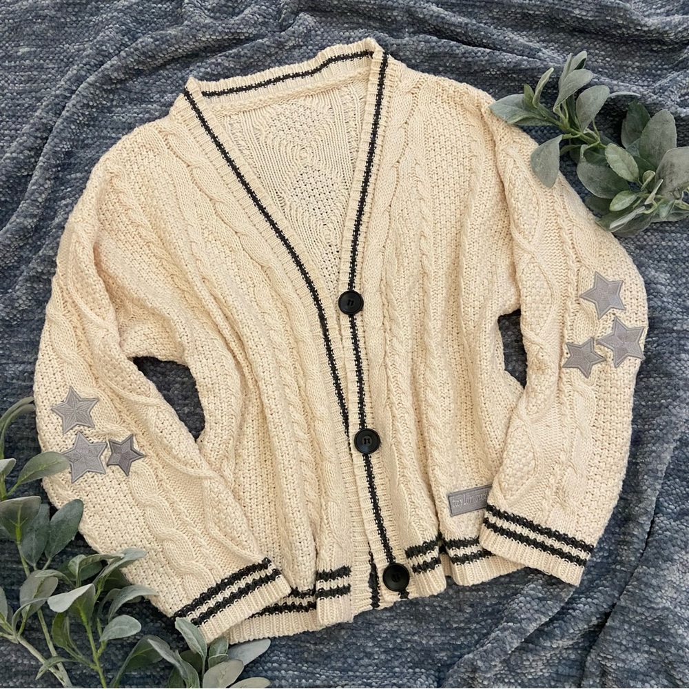 Taylor Swift CARDIGAN Cream Cable HEAVY Knit with Star Accents Oversized Fit - Picture 1 of 16